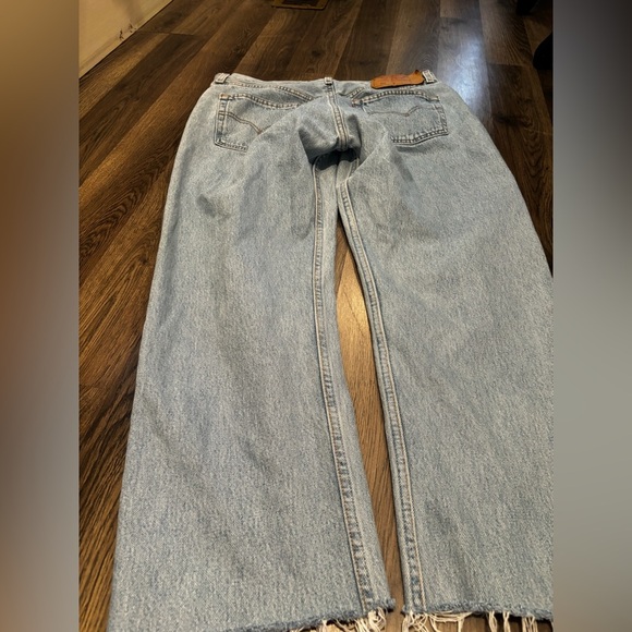 Levi’s Classic Light Blue women’s Jeans 501 0133 vintage fall frayed edge - Picture 3 of 11
